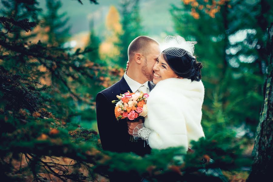 Wedding photographer Konstantin Loskutnikov (loskutnikov). Photo of 18 May 2015