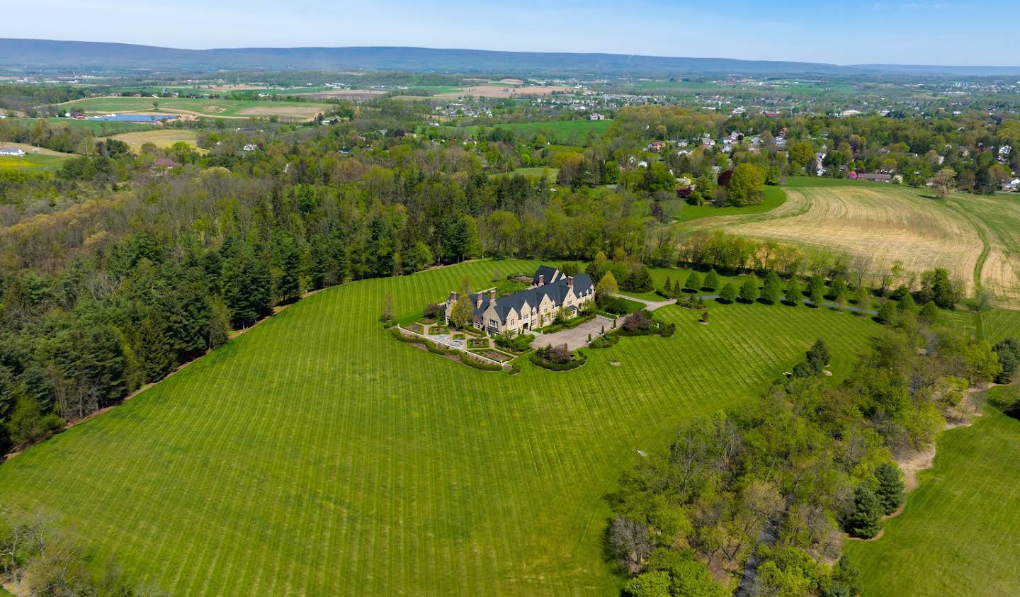 Corps de ferme Lewisburg