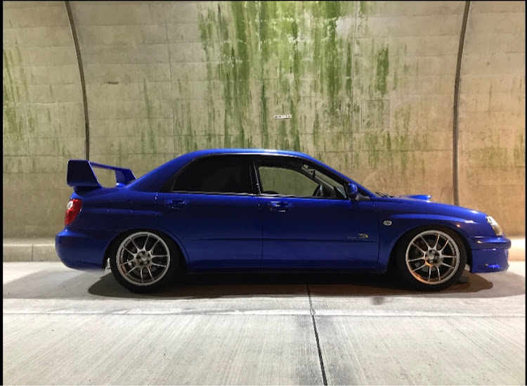 インプレッサ WRXの#ホイール売ります・enkei・PF01・17インチ・pcd100に関するカスタム事例の投稿画像1枚目