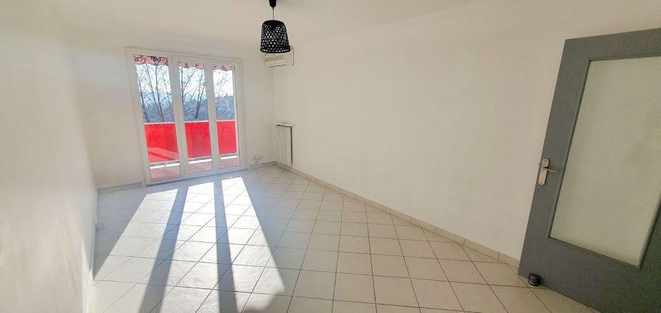 Vente appartement 3 pièces 64 m² à Grasse (06130), 184 000 €