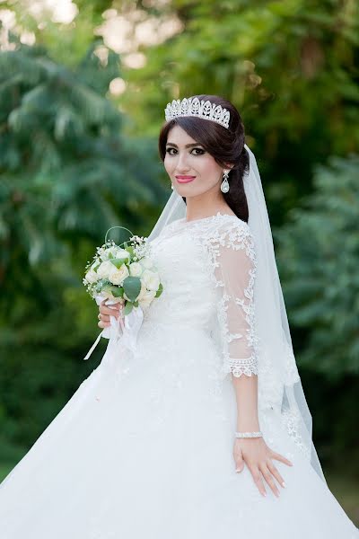 Wedding photographer Bakhrom Khatamov (bahman). Photo of 6 October 2015