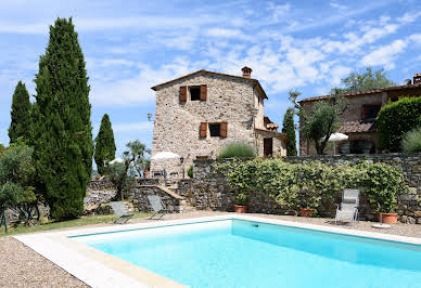 Corps de ferme avec piscine 1