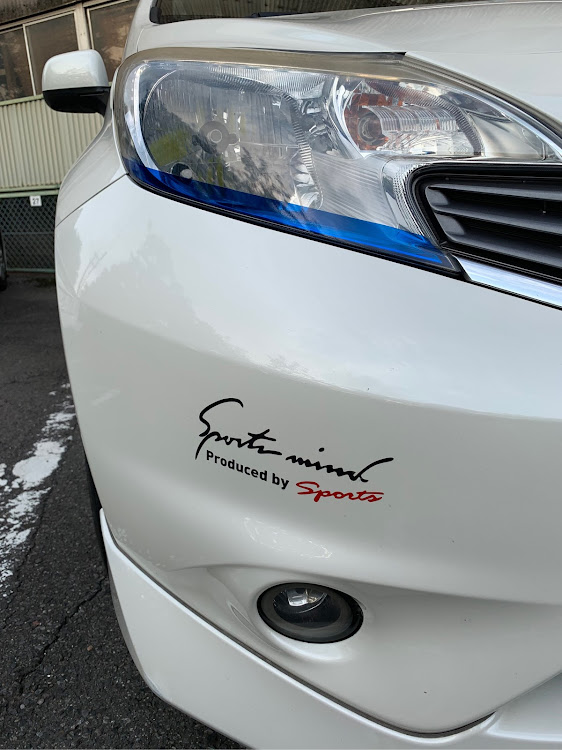 ノートのNOTE・E12・メダリスト・ホイール交換・やはり撮るに関するカスタム事例の投稿画像3枚目