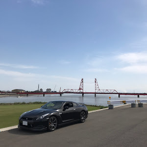 NISSAN GT-R R35
