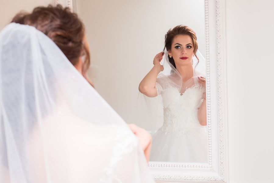 Fotografo di matrimoni Codrut Sevastin (codrutsevastin). Foto del 16 gennaio 2019