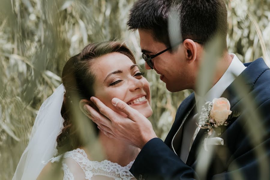 Fotógrafo de casamento Ilona Maulis (maulisilona). Foto de 4 de outubro 2017