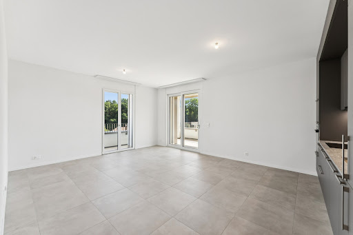 Apartment 5