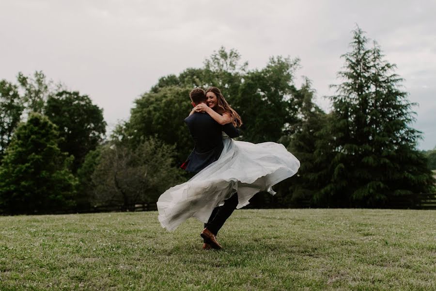 Fotografer pernikahan Muchelle Scott (michellescott). Foto tanggal 8 September 2019