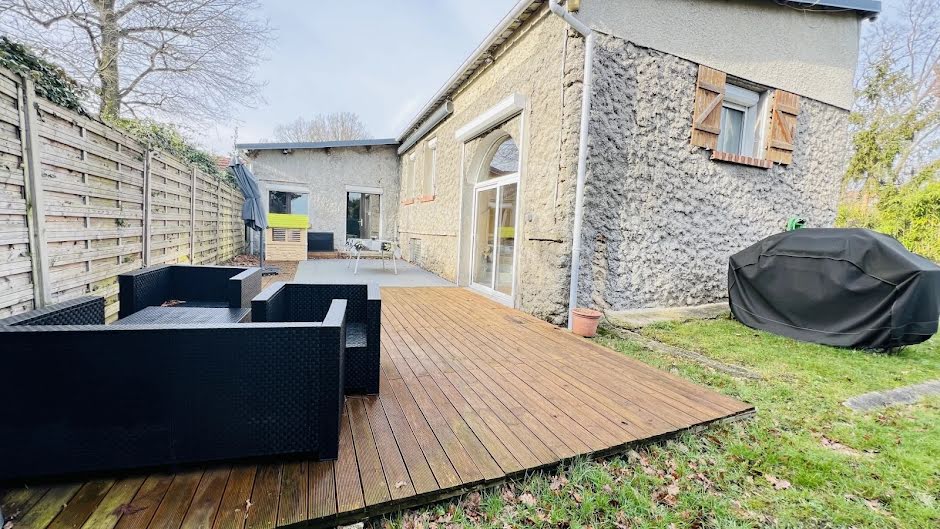 Vente maison 6 pièces 133 m² à Saint-Germain-lès-Arpajon (91180), 330 000 €