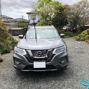 エクストレイル NT32