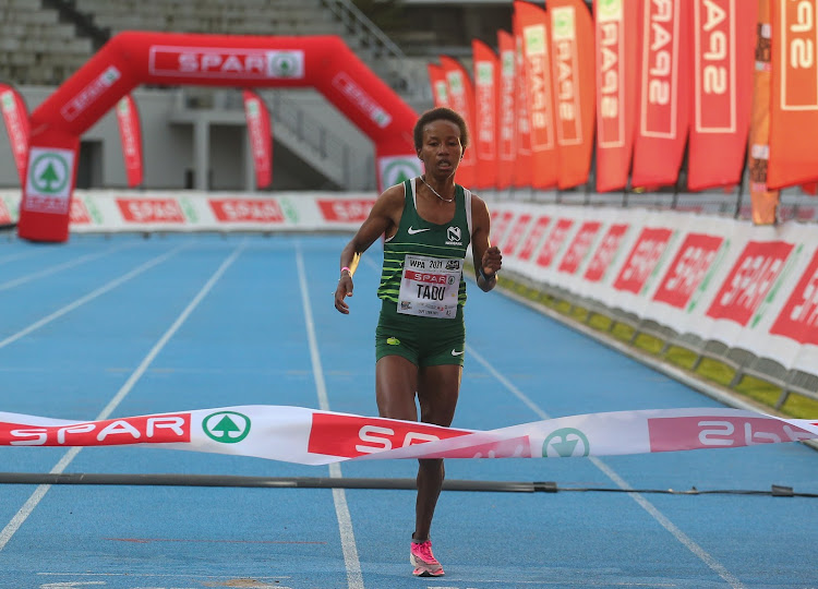 Tadu Nare of Nedbank wins the SPAR Grand Prix race in Cape Town on September 4 2021 at Greenpoint Precedent in her personal best of 31.28 minutes.