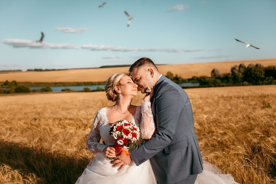 Fotógrafo de casamento Anastasiya Telina (telina). Foto de 19 de agosto 2020