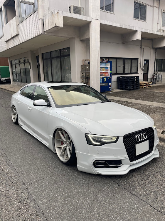 A5 スポーツバックの岡山・現在入院中・パナメーラ・納車・アウディに関するカスタム事例の投稿画像1枚目