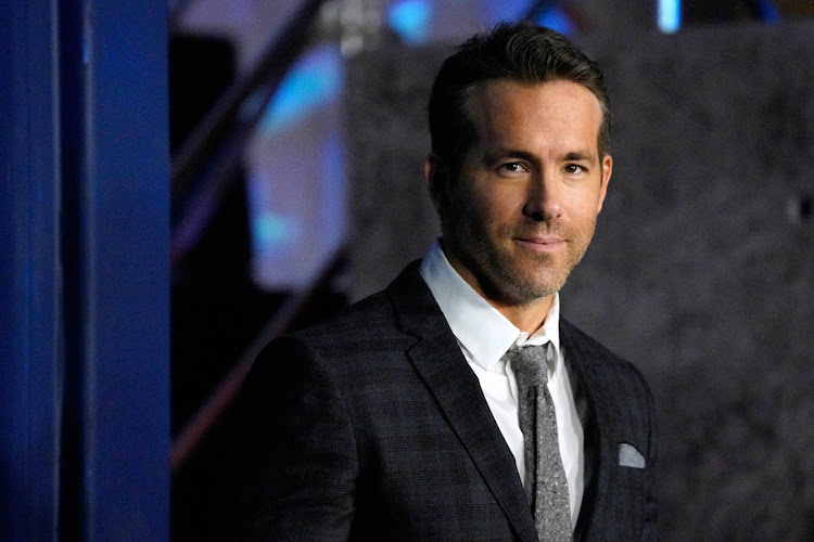 Ryan Reynolds s'offre un club en D5 anglaise !