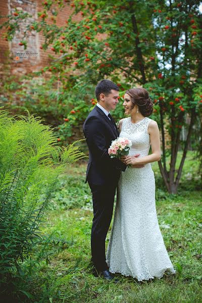 Fotógrafo de casamento Tatyana Ischenko (tatushka). Foto de 27 de outubro 2015