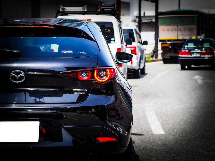 MAZDA3のいつもイイネ&コメントありがとうございます🙇‍♂️・一眼レフ・写真ありがとうございます・ロードスター ・明日は誕生日に関するカスタム事例の投稿画像7枚目