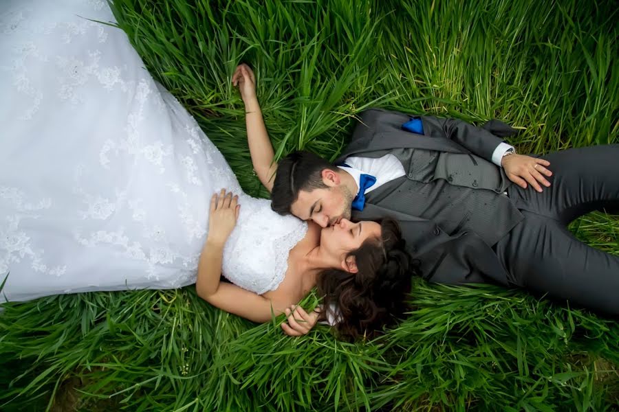 Fotografo di matrimoni Ioannis Tzanakis (tzanakis). Foto del 12 febbraio 2014