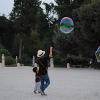 Giocando a Villa Borghese di 