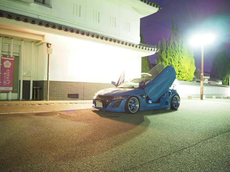 S660の麒麟が来る・斜め後ろ・斜め前・後光❓・シザースドアに関するカスタム事例の投稿画像3枚目