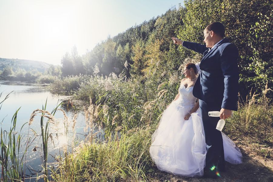 Fotografo di matrimoni Piotr Białecki (mrowka0). Foto del 28 gennaio 2020