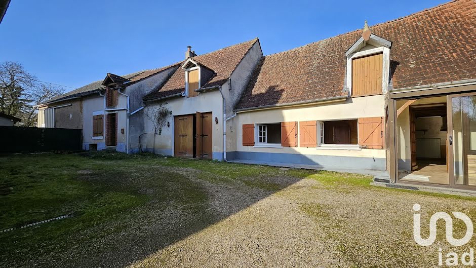 Vente maison 4 pièces 80 m² à Saint-Georges-sur-Moulon (18110), 147 000 €