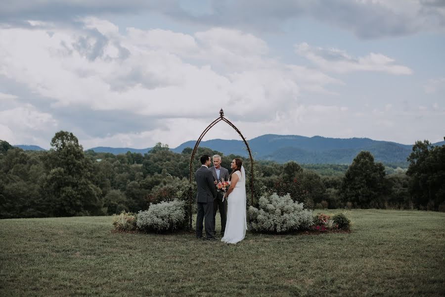 Wedding photographer Dani Nicole (daninicole). Photo of 8 September 2019