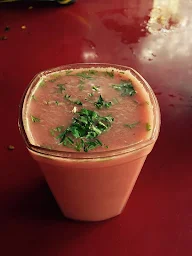 Manhbhar Juice Corner photo 3