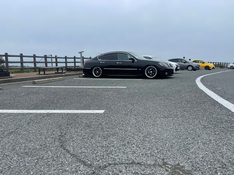フーガのドライブ・低そうで低くない少し低い車・ホイール交換・自動車税・東六甲展望台に関するカスタム事例の投稿画像3枚目