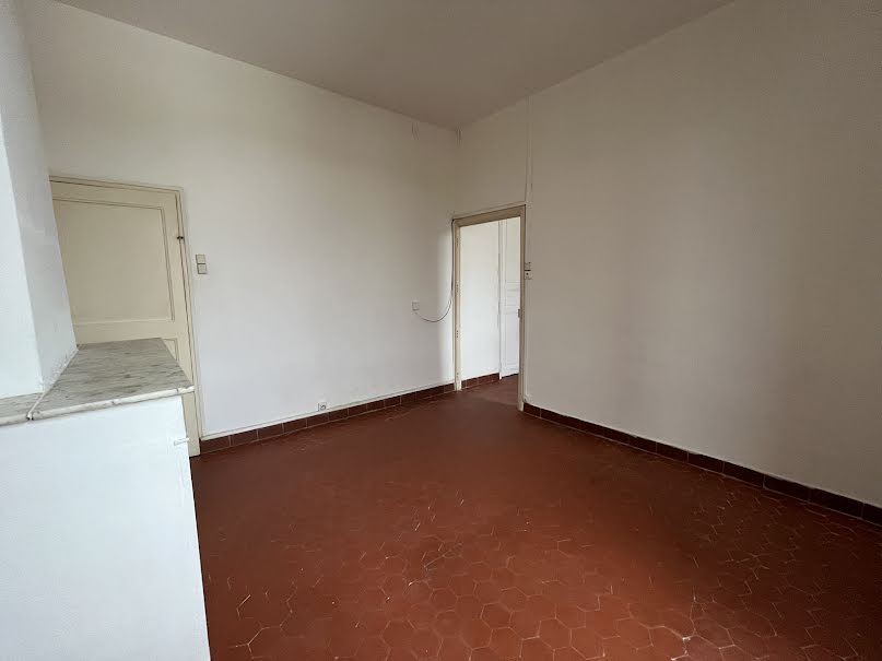 Location  appartement 1 pièce 22 m² à Vidauban (83550), 440 €