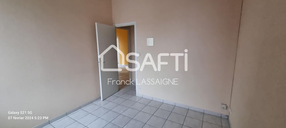 Vente appartement 5 pièces 56 m² à Ambert (63600), 107 000 €