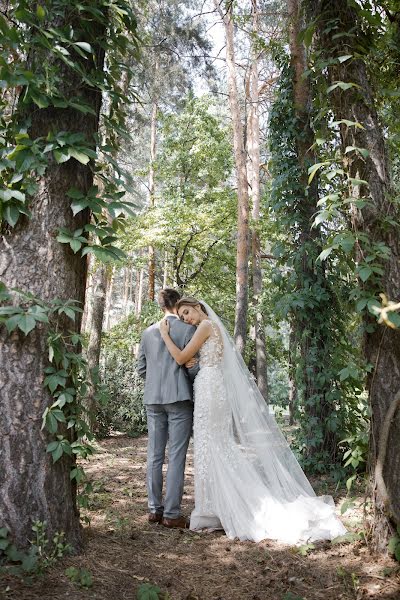 Fotograful de nuntă Lena Trushko (elenatrushko). Fotografia din 17 iunie 2019