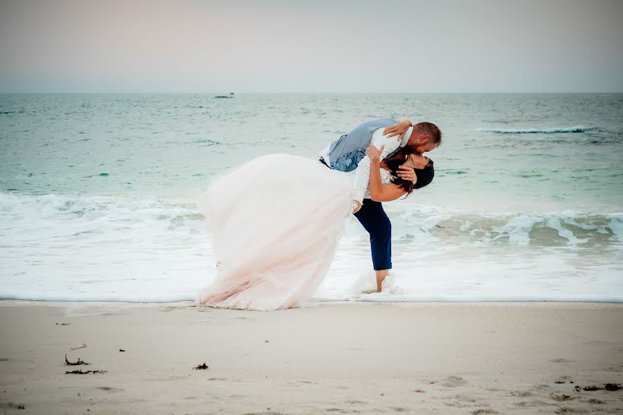 Wedding photographer Stéphane Guillerm (instantphoto). Photo of 6 March