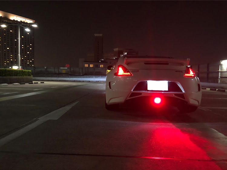 フェアレディZの夜のドライブは楽しい・夜に撮る写真は楽しい・フェアレディZに関するカスタム事例の投稿画像1枚目