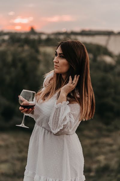 Wedding photographer Ekaterina Mescheryakova (katemes7). Photo of 30 July 2020