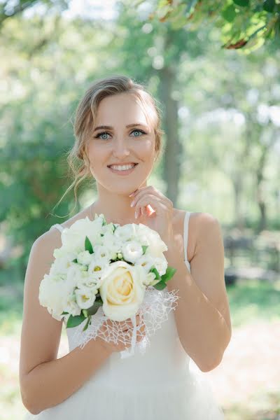 Fotografo di matrimoni Marina Efanova (marinaefanova). Foto del 15 maggio 2023