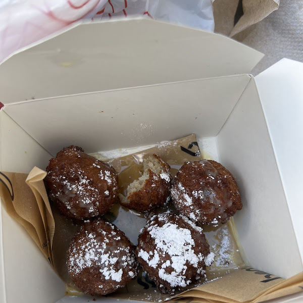 Not a beignet, definitely a donut hole