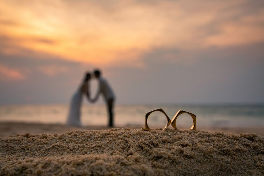 Fotógrafo de bodas Krit Panan (profishing). Foto del 10 de marzo 2020