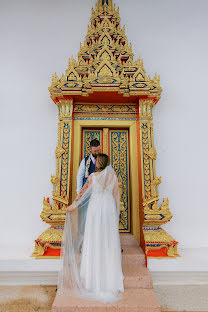 Fotógrafo de bodas Ratchakorn Homhoun (roonphuket). Foto del 1 de junio 2022