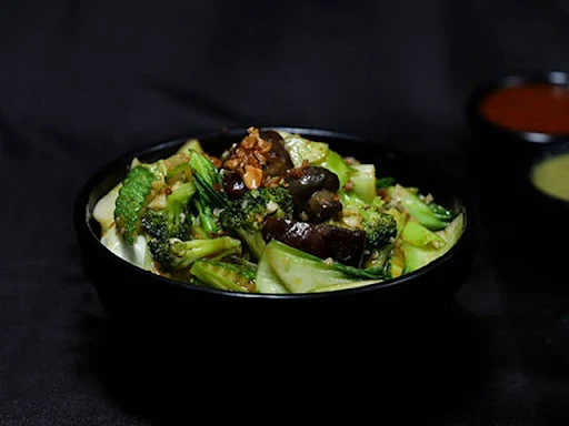 Stir Fried Asian Greens (Serves 1-2)