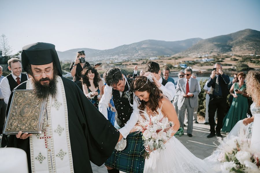 Wedding photographer Chrysovalantis Symeonidis (chrysovalantis). Photo of 15 December 2021