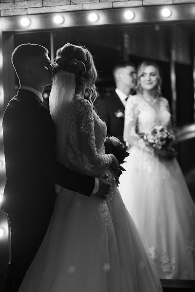 Esküvői fotós Yuliya Mozharova (mozharovaphoto). Készítés ideje: 2020 január 14.