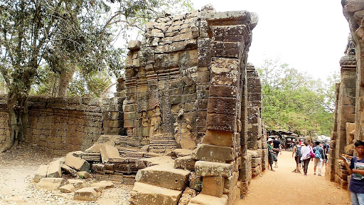 Tomb Raider Movie Temple (Ta Prohm) Cambodia 2016