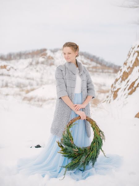 Hääkuvaaja Yuliya Ruseckaya (urus). Kuva otettu 15. helmikuuta 2017