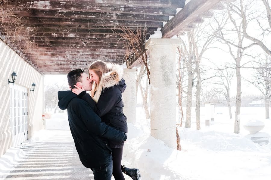 Svadobný fotograf Tiara Loewen (tiaranicolephoto). Fotografia publikovaná 15. apríla 2020