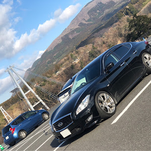 フーガ 51