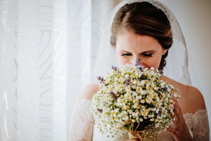 Fotografo di matrimoni Alessandro Massara (massara). Foto del 17 settembre 2018