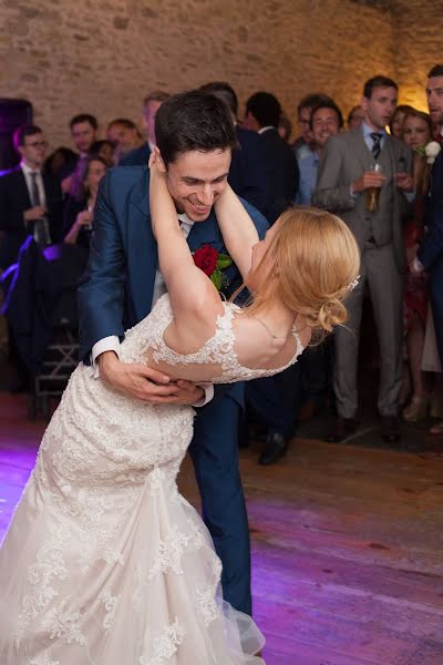 Bryllupsfotograf Claire Holmes (infoclairemarie). Bilde av 2 juni 2019