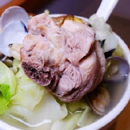 雙月食品社