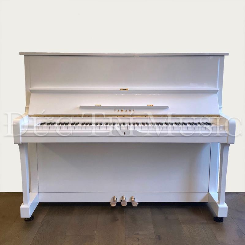 Upright U1H: đàn piano màu trắng phiên bản đặc biệt của Yamaha