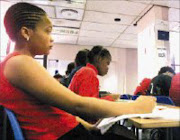 LEARNING: Students at CIDA city campus in Johannesburg. Pic. Thembinkosi Dwayisa. 07/11/02. © Sunday Times.